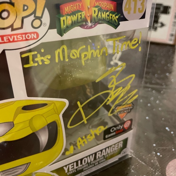 Signed Authentic Yellow Power Ranger Funko Pop - Picture 3 of 5